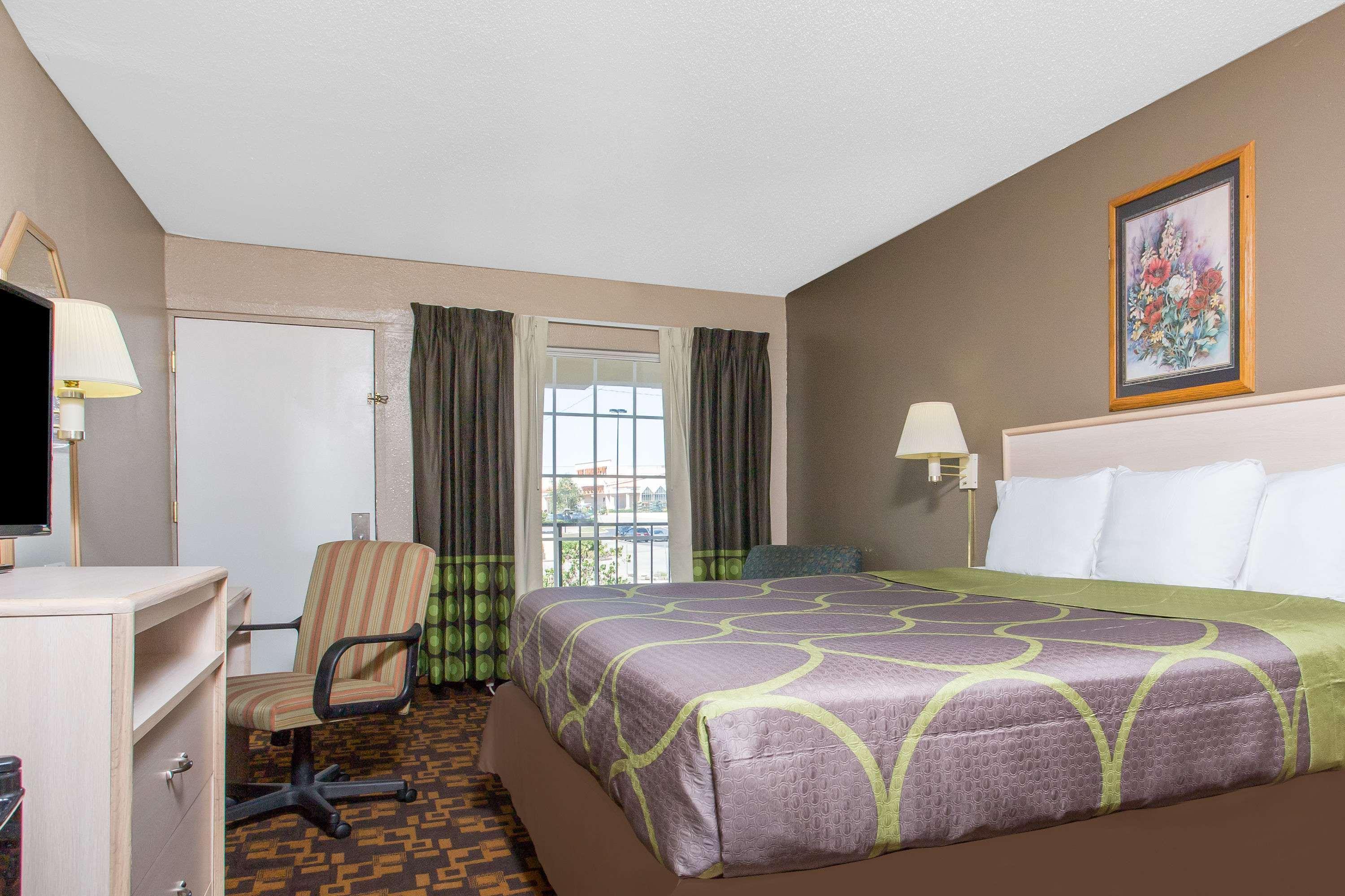 Hotel Super 8 By Wyndham Antioch/nashville South East Nashville